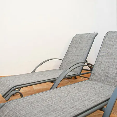 Sea Apartment *